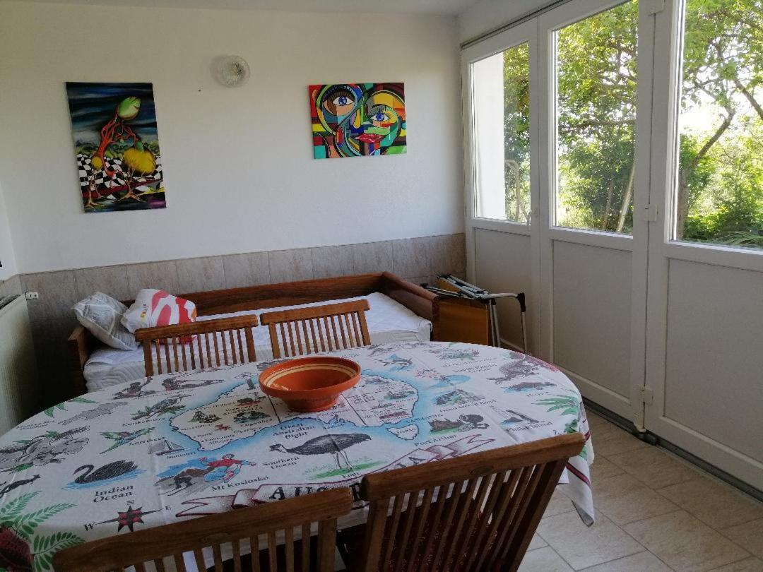 Apartment Murva *